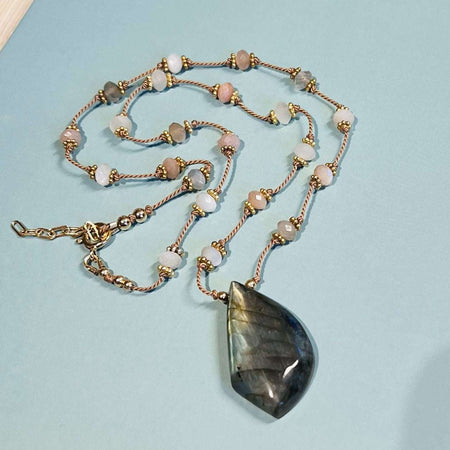 edelstenen-ketting