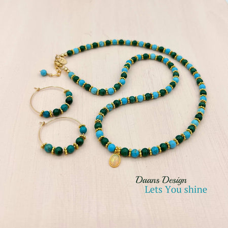 Edelstenen-ketting-met-opaal-hanger