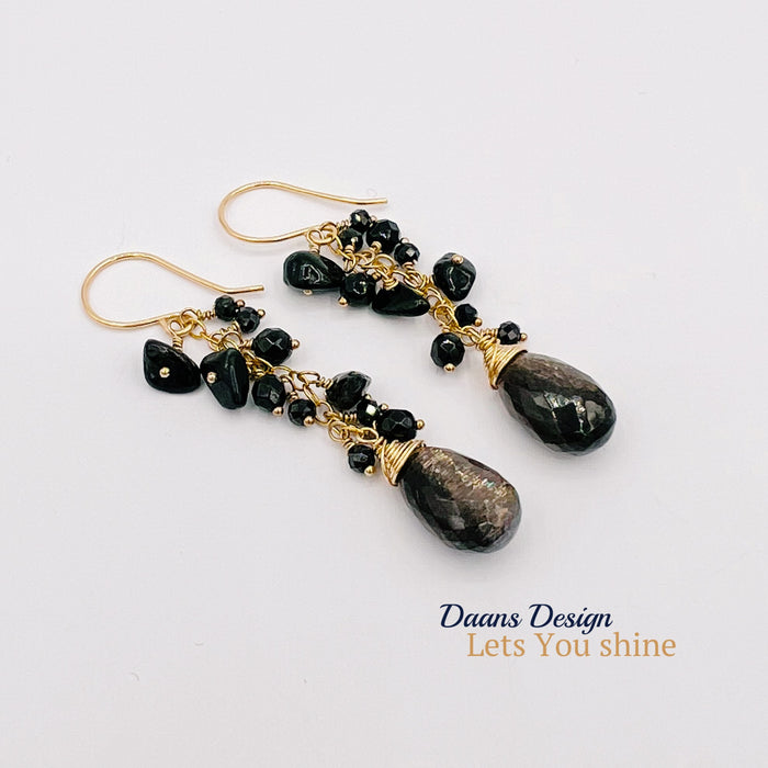 Earrings pendants Moonstone black