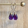 handgemaakte oorbellen met amethist edelstenen met wire wrapping technieken